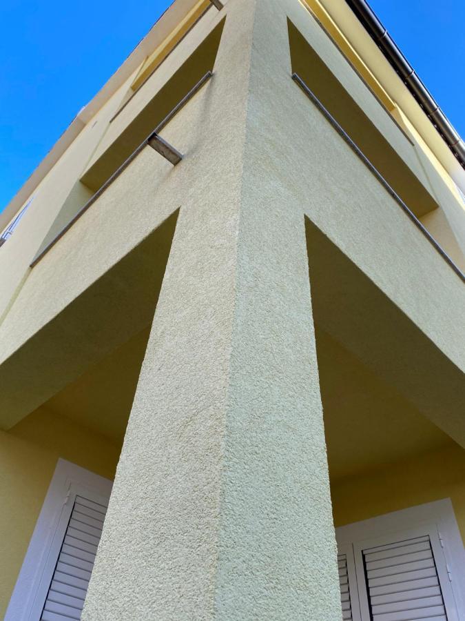 Apartments Luni II Baška Екстериор снимка